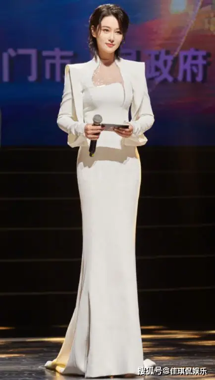 娱乐圈残酷真相_张馨予成名之路_前段时间明星黑料,